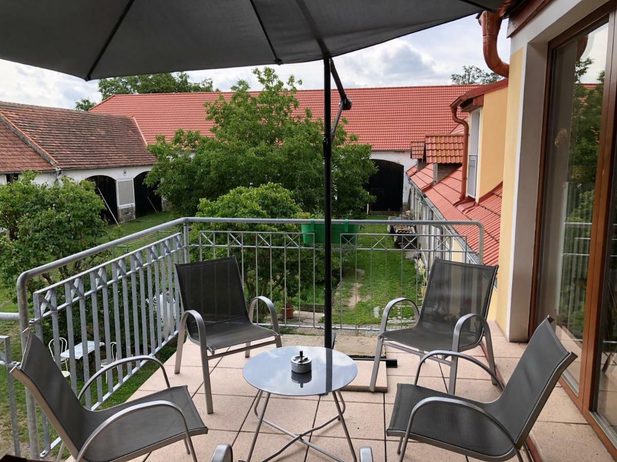 Ubytovani U Simonu Hotel Probulov Bagian luar foto